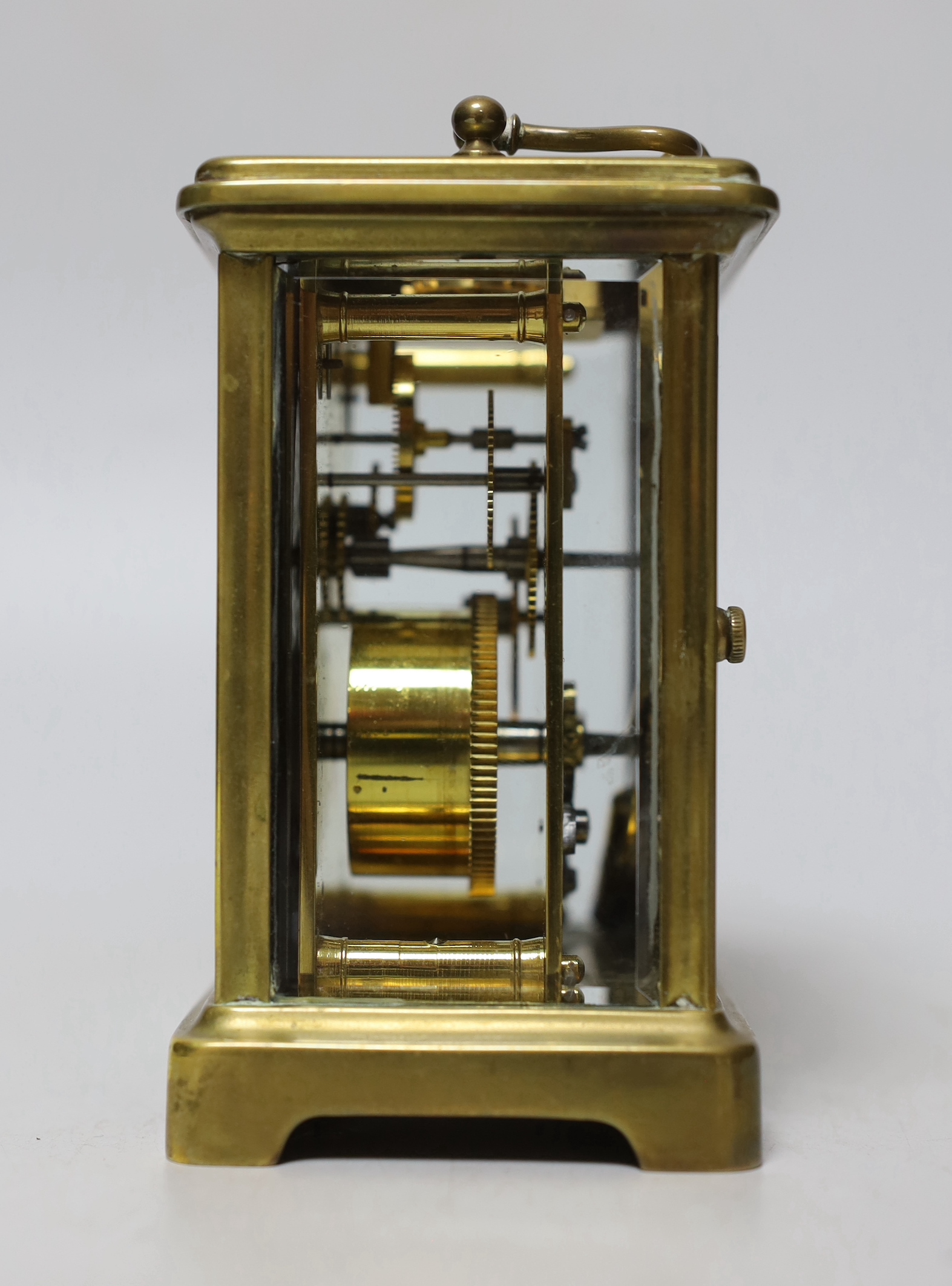 A brass carriage clock, 11cm high